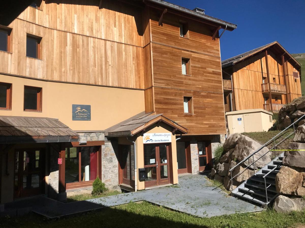 T2 Skis Aux Pieds Les Terrasses De La Bergerie Orcieres Exterior photo